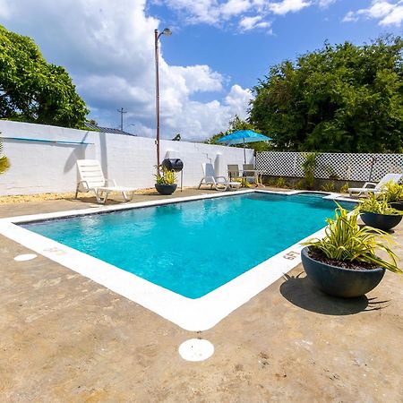 Beach Studio In Crown Point Bon Accord Village Exterior photo